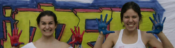 Aosaian's tweet image. Tag en freestyle pour le cours d'Anglais @Emma_Puech #DIY #FinalTask #EnglishClass #JoyeusesPâques #Paint