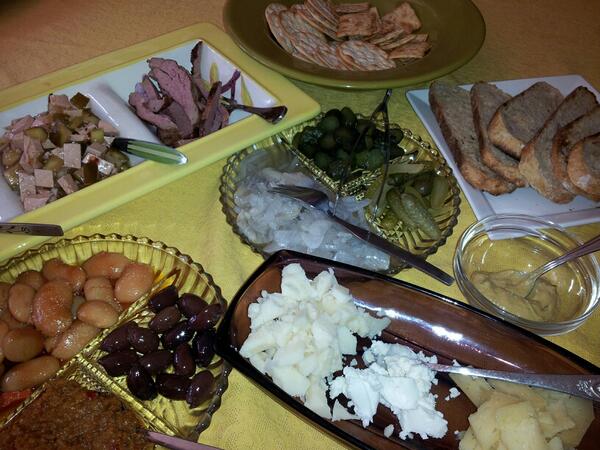 beastandbrine's tweet image. Lunch:))