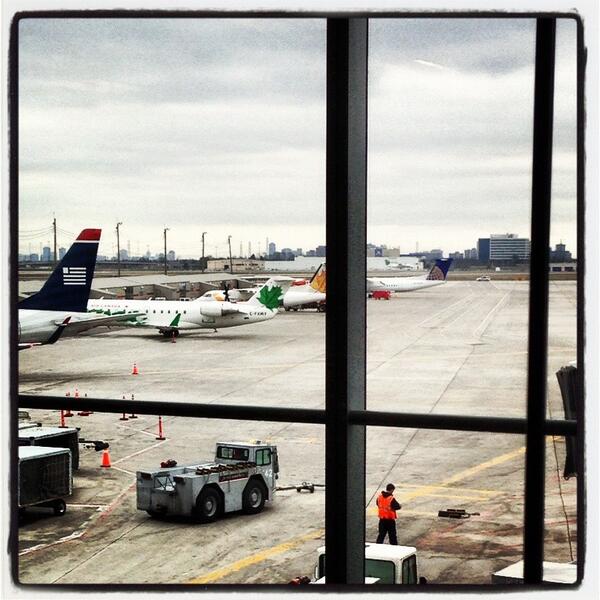 MCFlipside's tweet image. Off to Chicago ... Armed with new heat and some classics ! See you tonight ! #housemusic #techno #techfunk