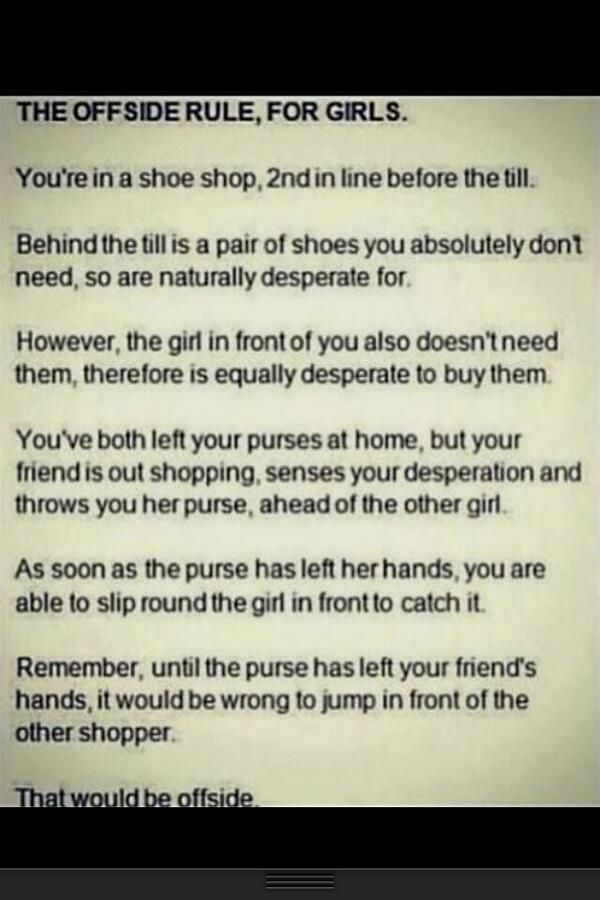 EmmaSinclair01's tweet image. @Jmckinley20 @amandanelsonX does this explain it??? #ithinkigetit #offsiderule #girlbrain ⚽