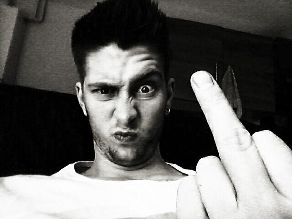 #dench #unilife #chilling