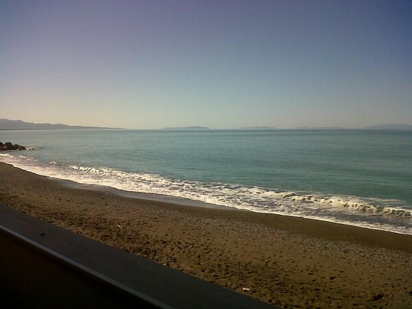 Giratina in moto al mare di Cecina : l'era l'ora !