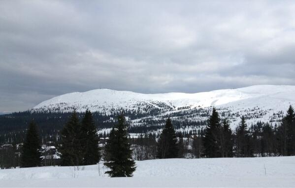 wikstromsara's tweet photo. Thank you @YoseppiT @ThornSWE for a great week! #trysil http://t.co/dhivtQkFOg