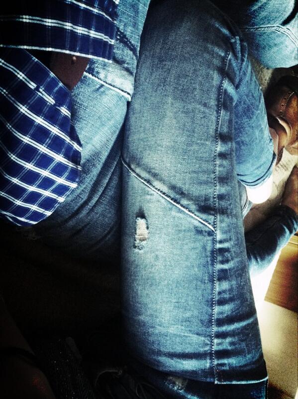 IngridSunyer's tweet photo. Chillin with babe @xavimartinez -  @ZARA http://t.co/tgXbW3bpjI