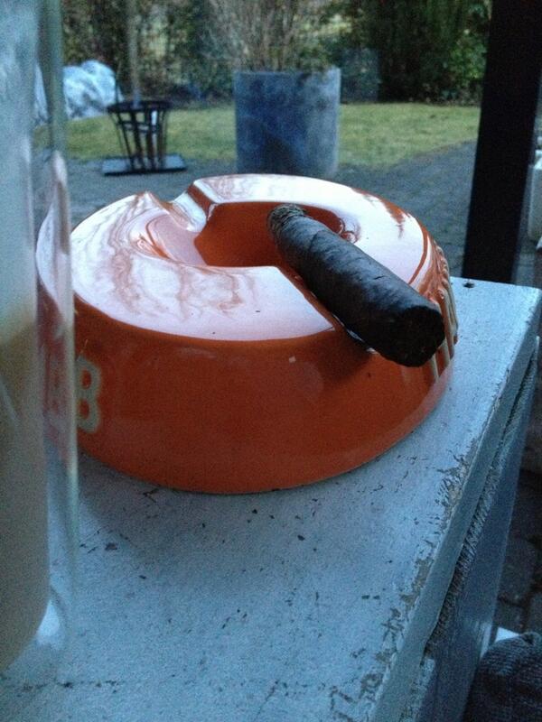 It's a CAO Brasilia kind of evening! <a href="/caocigars/">CAO Cigars</a>