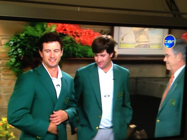 PGAofAustralia's tweet photo. Scotty looks great in green doesn't he http://t.co/MGQ25fBDn4