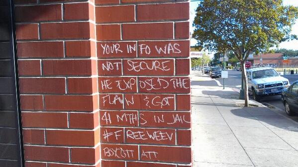 worthoftheworld's tweet photo. #FreeWeev #FuckATT shenanigans http://t.co/mekqLhczGu