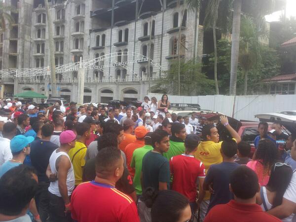 BoysElectronics's tweet photo. algo leve d lo k fue la.competencia d hoy en.el figaly http://t.co/d1TP56lCRW