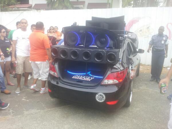 BoysElectronics's tweet photo. chino fanstasmiao... representando by boys electronics http://t.co/rdlkenERVb