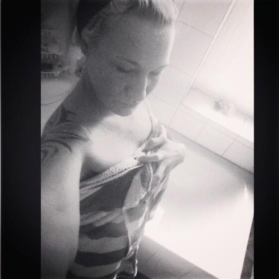 Erotik....www.an-hotgirls.com http://t.co/raqTkMXopG<a href="/tag/nowfollowing"class="tags"><span>#nowfollowing</span></a><a href="/tag/autofollow"class="tags"><span>#autofollow</span></a><a href="/tag/90sbabyfollowtrain"class="tags"><span>#90sbabyfollowtrain</span></a>