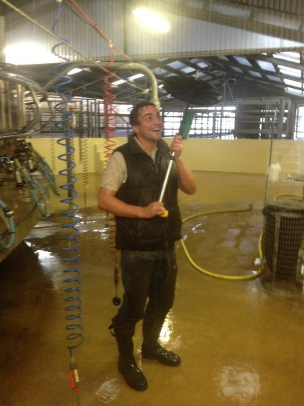 Ben_Thomas_6's tweet image. @apfarming @pull_the_udder1 yes we do! #platemeter #sometool