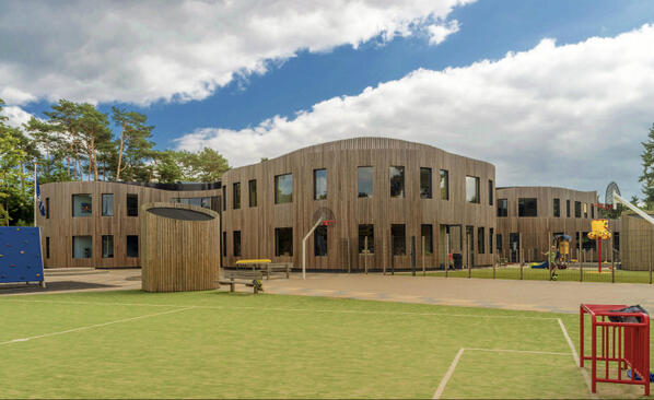Theresiaschool with uncoated WaxedWood cladding by Spring Architecten Rotterdam photography johnlewismarshall.com