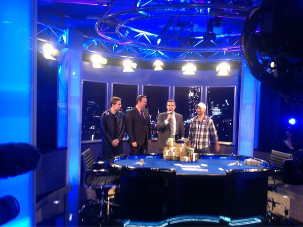 PokerAsiaPac's tweet image. Daniel @RealKidPoker Negreanu wins first ever #WSOPAPAC Main Event! #fivebracelets