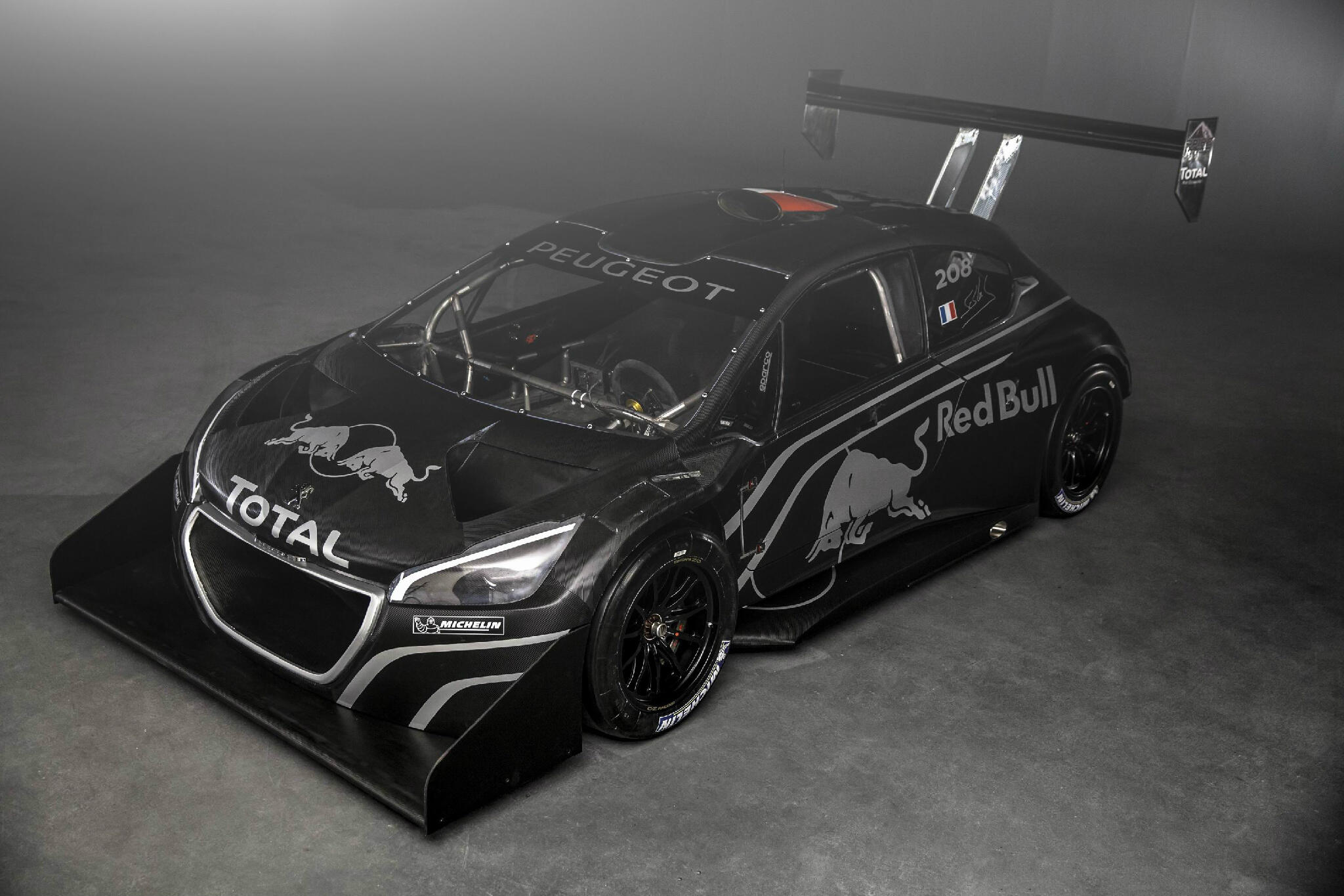 208 pikes peak Loeb BH5BhmaCEAAque_