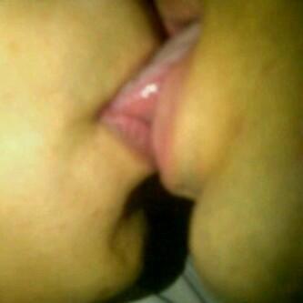 aafg123rew's tweet photo. نسوي كذا http://t.co/feUJ3rrOPM