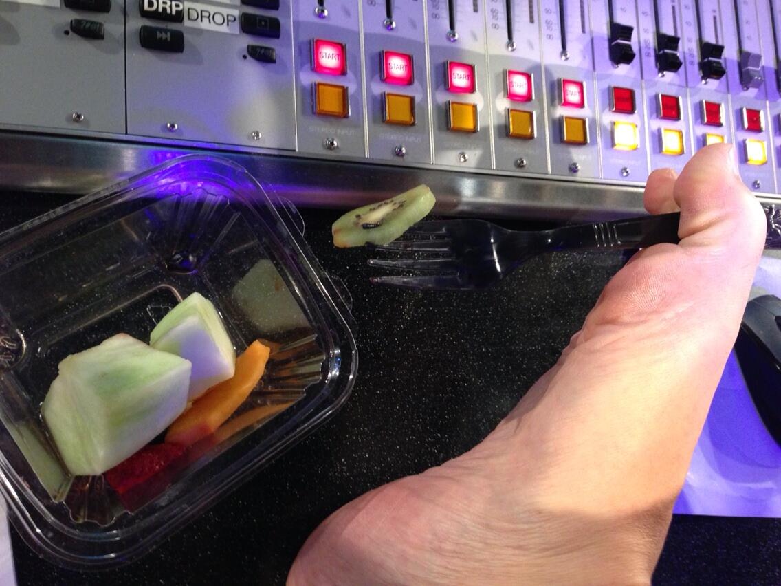 Which celebrity has the best….feet? | NeoGAF