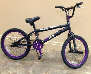 Westvanview's tweet image. #WestVancouver Police Dept. Family Carnival coming up quick! Win bike + more fun! bit.ly/Zw7TcO   #westvan