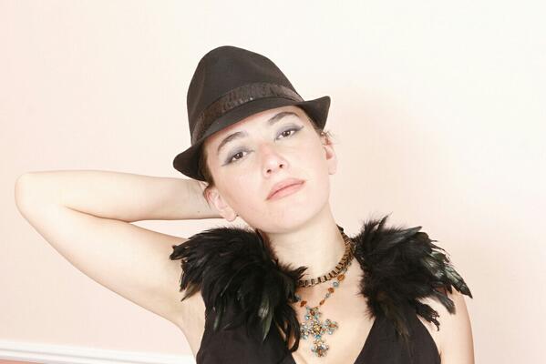 calexander003's tweet photo. A few way implied erotica http://t.co/dPUtCumPCU