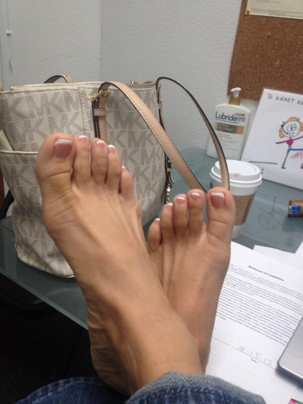 MILF Nikki Maxxx tweet media