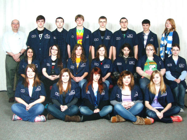szolgus00's tweet image. this year was awesome! looking forward to next year! #GraphicsClass #ClassOf2014