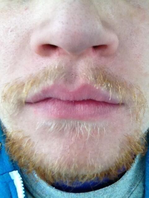 chrisdebrecen's tweet image. I just burnt off the middle of my mustache!

#tinypipes #WIIIIIIND