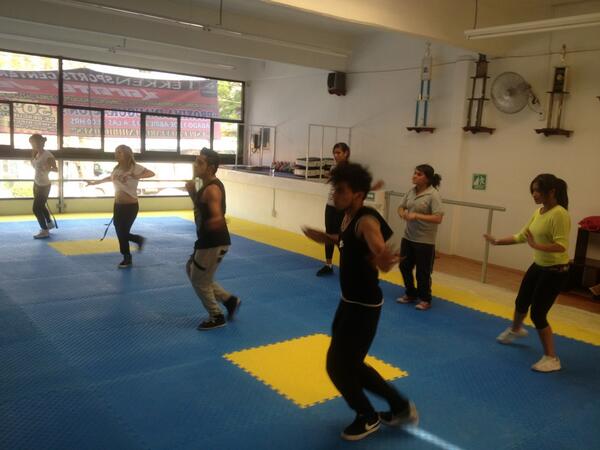 STAGEDANCE's tweet photo. @STAGEDANCE coacalco voulevard coacal 130 col villa de las flores http://t.co/smzZTV2AcF