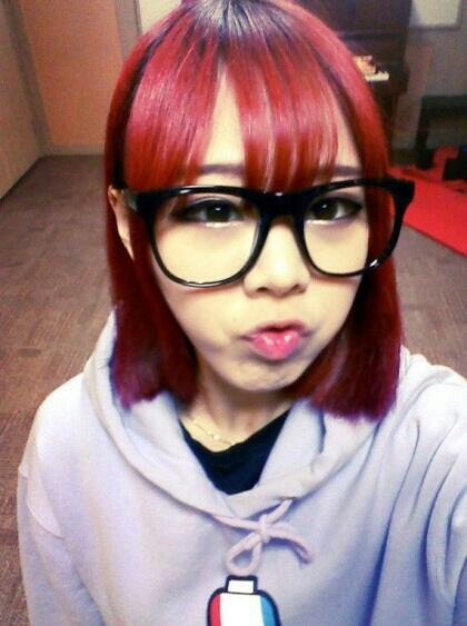 Jucy_Fan_Bot's tweet photo. 눈이 아파 호해줘 http://t.co/SLZ410BjXj