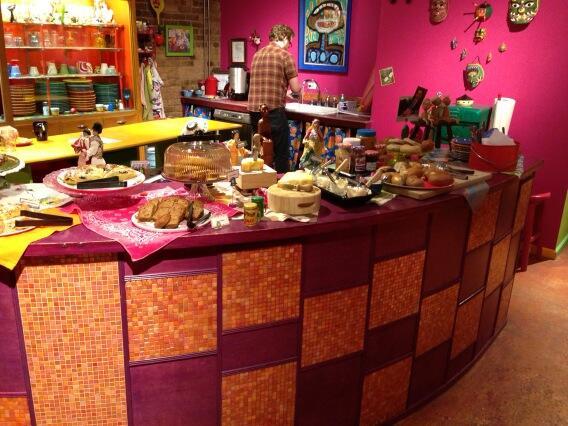 TriviaTyler's tweet photo. Great brain food for more innovative thinking! #breakfastlab http://t.co/AIpNoDzAIq
