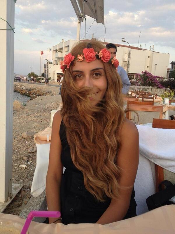 Maria Violari  tweet media