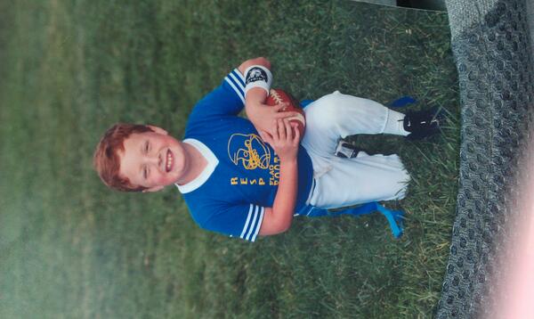 talesofderp's tweet image. Look at me back when I was actually attractive. #peakedearly