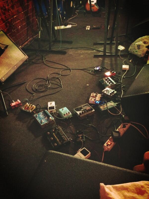 math_and_rock's tweet photo. Please Dance Hell Bear, have pretty nice gear, thought http://t.co/MobGOTPXh4