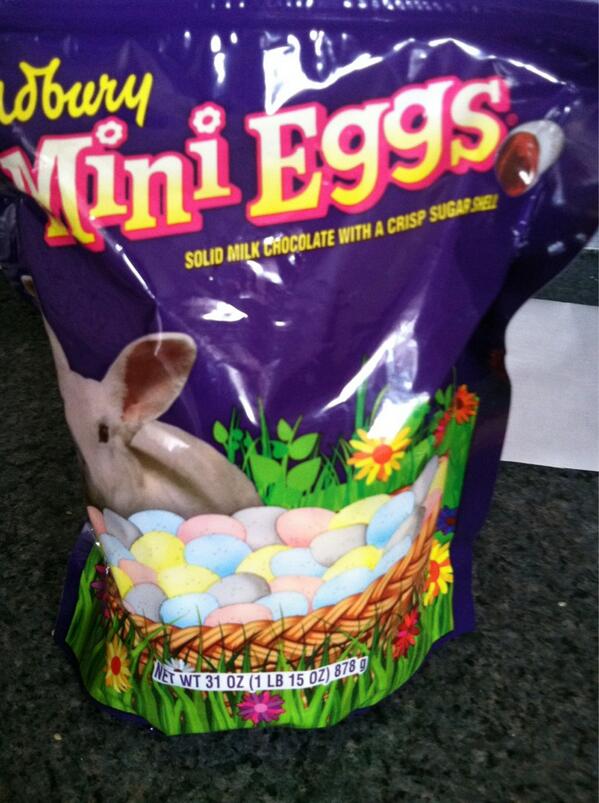 cymbily's tweet photo. Use color to make it look like nature (bunny and grass) but also to stand out (eggs). Different value. #et506sp13 http://t.co/QWogn5Xk93