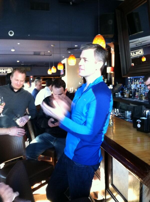 runtwothree's tweet photo. @supanc holding court #alleyoopublooza half hour left at Dillons! http://t.co/HwozUOXOwR