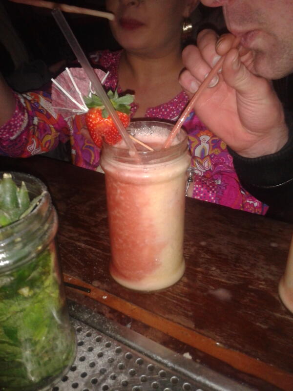 ScousenKenna's tweet photo. A litre of Miami vice?? No problem @KekoMoku http://t.co/y759ja2k4N