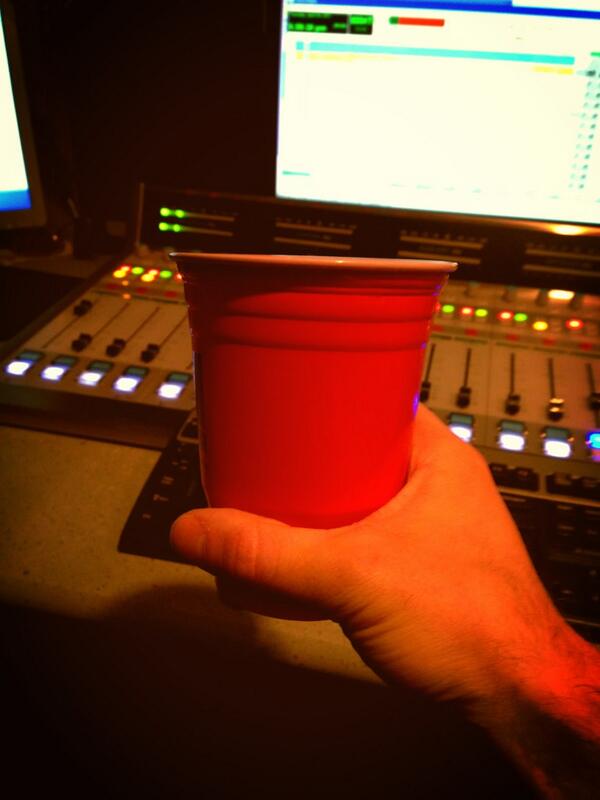 robkruz's tweet image. Here we go! #winedaythursday. Interns brought a box of wine tonight. Gotta finish before 12!!! #redsolocups #classy