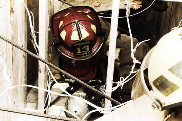 Firemedic811's tweet photo. @the1Areid @thejimgolden @esanford635 here's you a pic since you didn't have any http://t.co/awxASDWDNh