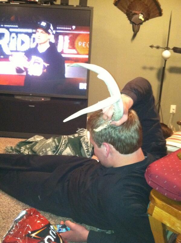 Knapp2014's tweet photo. Someone's a little horney tonight ;) http://t.co/Fac2EeXmJ8