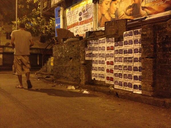 dud_graffiti's tweet photo. Sumwer at chennai egmore. #riseofdud http://t.co/I2L9jEcLN2