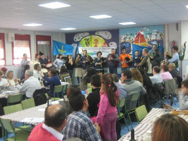 Un sitio donde seran bienvenidos todos los simpatizantes con Asturias .centrosasturianos.blogspot.ch/2013/03/centro…