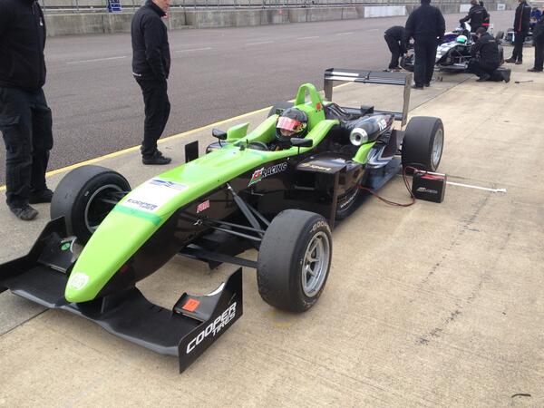 CF Racing F3 Team tweet media