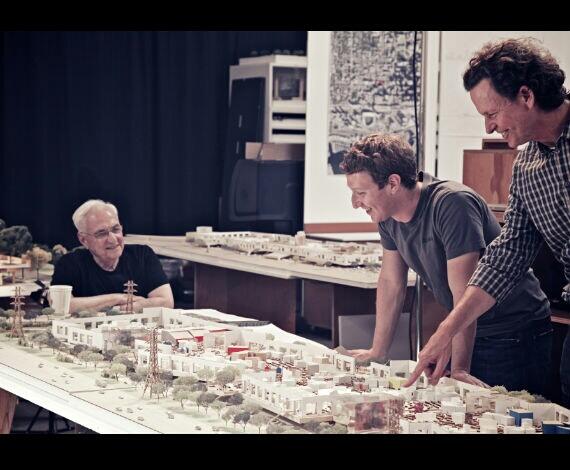 imperdry's tweet photo. #Arquitectura #Facebook recibe visto bueno para que Frank Gehry construya su segundo campus http://t.co/eF5wwFDUcq http://t.co/iHE8ekIKxC