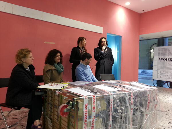 federicopirone's tweet photo. conferenza stampa di presentazione di U.p.i.m.: immaginiamoci migliori #palazzocontemporaneo http://t.co/a0FSeH3rhH
