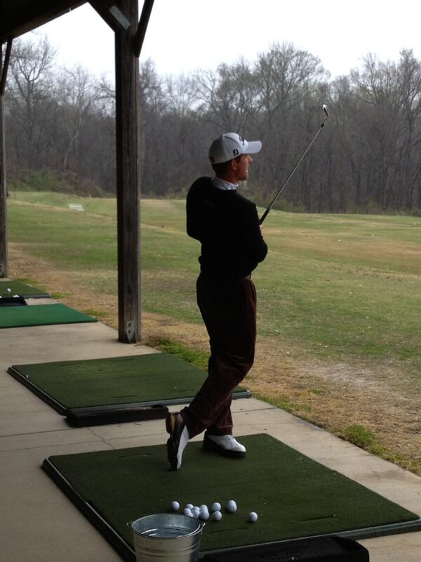 Webb Simpson on the range at Golf Depot..