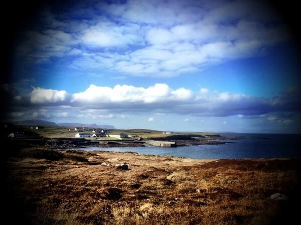 mikethebeat's tweet photo. @derrywebtv Creevey Pier, near Ballyshannon, last week. http://t.co/H6wCLuJctg