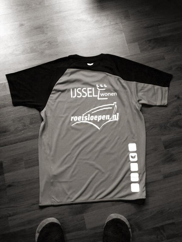@sloeproeienNL sneakpreview nieuw shirt.