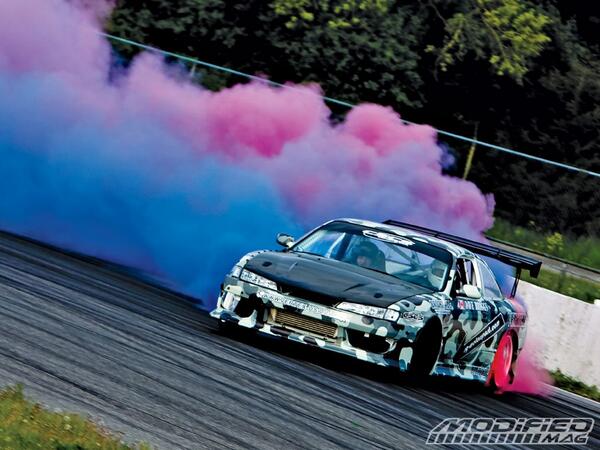 Drifting And Smoking Porn - Car Porn on Twitter: \
