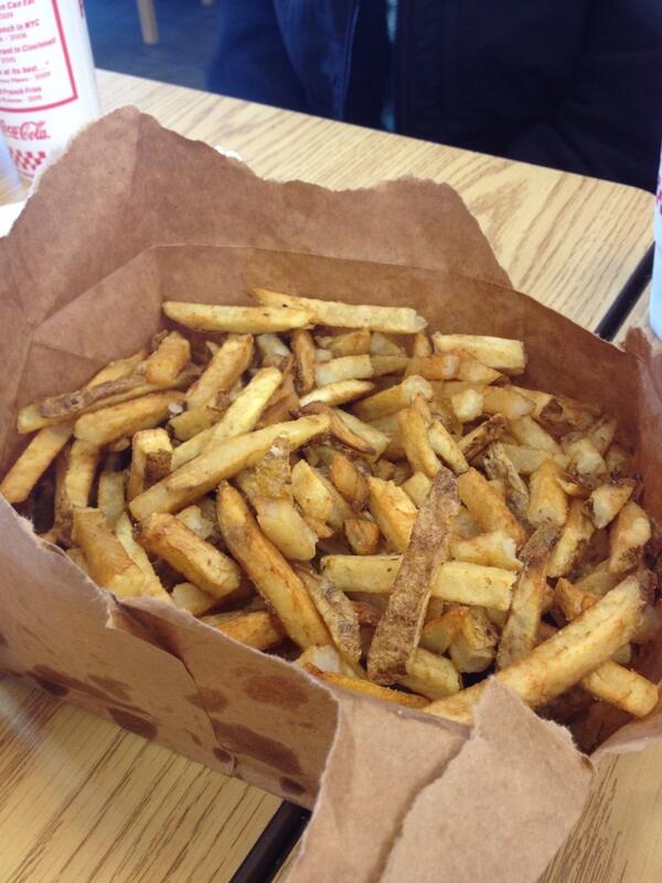 k12gordon's tweet image. Anyone want some fries #gonnavom