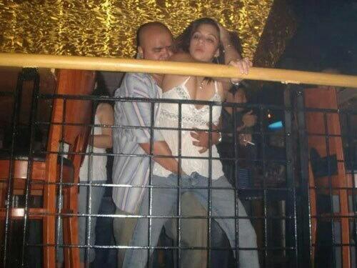 superjibaro's tweet photo. viernes por la noche!!! http://t.co/YFGlrrZ9zt