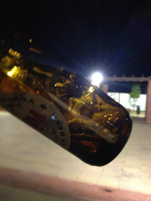 BULLRAMIREZ's tweet image. Parece ke me estoy bebiendo un bote de champú,nama keme kea la babilla