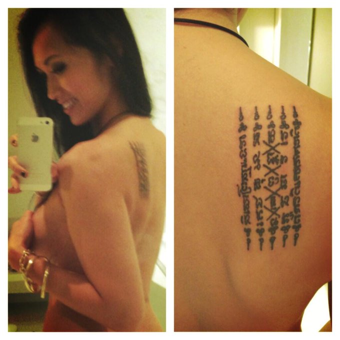 Something new #angievuha #dj #tattoo http://t.co/1wZhHTYKVA<a href="/tag/angievuha"class="tags">#angievuha</a><a href="/tag/dj"class="tags">#dj</a><a href="/tag/tattoo"class="tags">#tattoo</a>